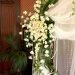 Оформление свадебной арки живыми цветами