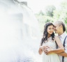 Молодожены красивое фото у водопада