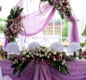 Сиреневая свадьба  - стол молодоженов