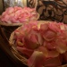 Свадебные корзины с лепестками роз