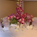 Цветочная композиция из лилий на свадьбе