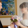 Лавандовая свадьба - жених и невеста