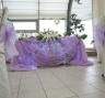 Лавандовая драпировка стола жениха и невесты